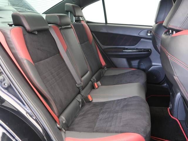 Subaru WRX STI 2018-04 23564-14