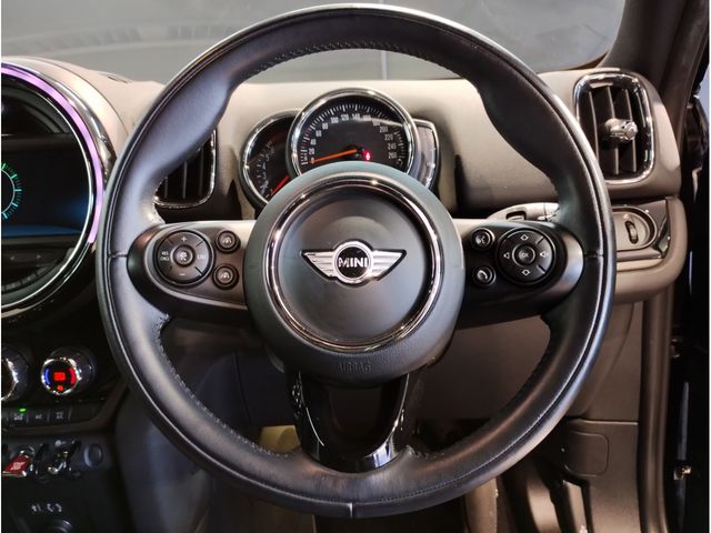 Bmw MINI 2018-04 23973-15