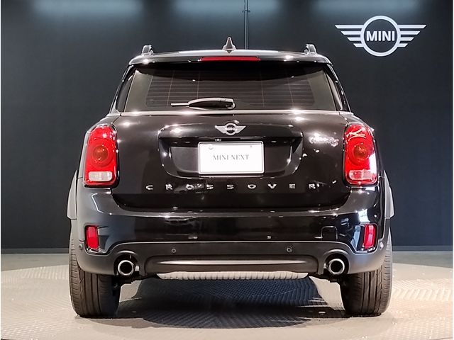 Bmw MINI 2018-04 23973-4