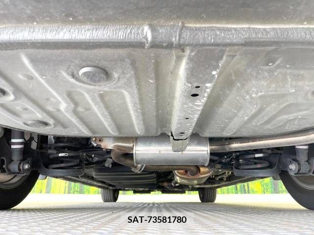 Toyota VOXY 2019-01 348714-19
