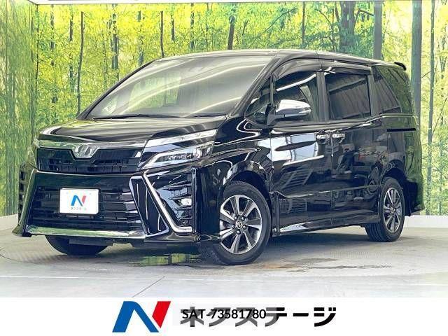 Toyota VOXY 2019-01 348714-0