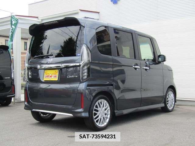 Honda N BOX CUSTOM 2023-03 349706-3