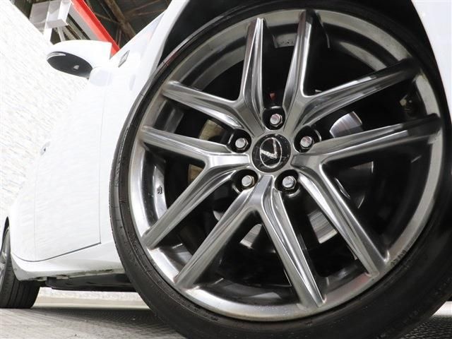 Lexus IS 2015-05 573-19