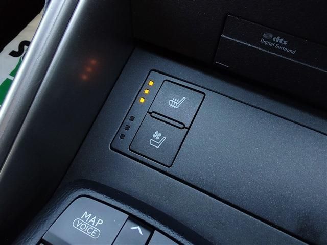 Lexus IS 2015-05 573-13