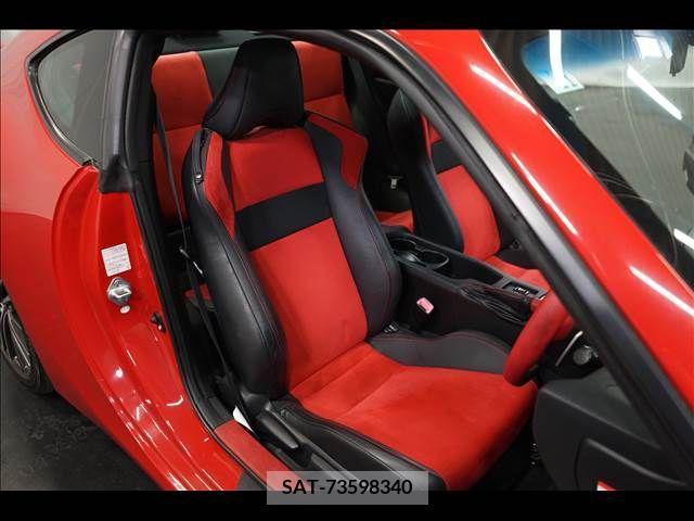 Toyota 86 2012-11 269904-16