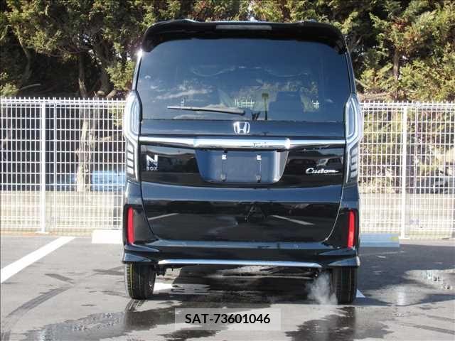 Honda N BOX CUSTOM 2023-01 307437-17