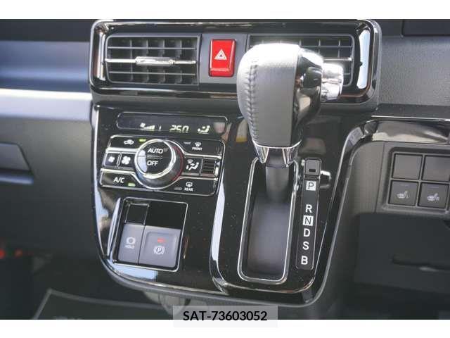 Daihatsu TANTO CUSTOM 2022-10 208025-10