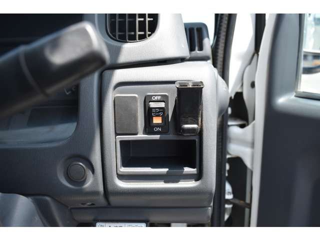 Nissan ATLAS 2003-03 18318-12