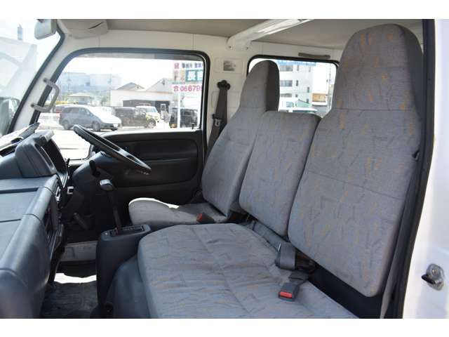 Nissan ATLAS 2003-03 18318-10