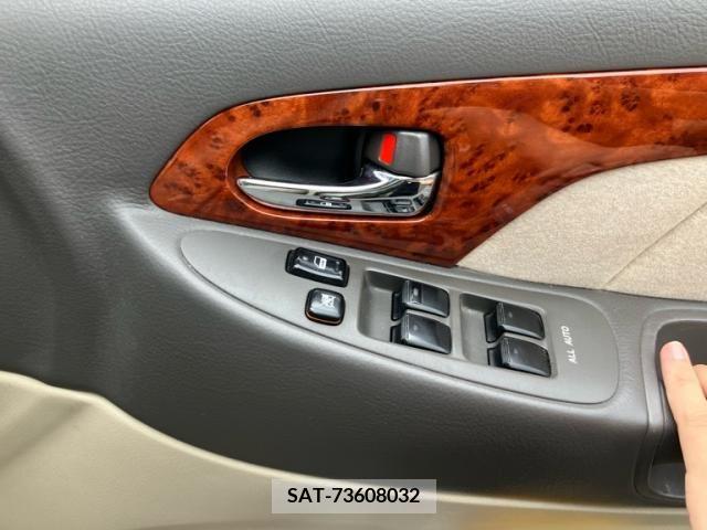 Toyota ALPHARD 2002-09 389063-14