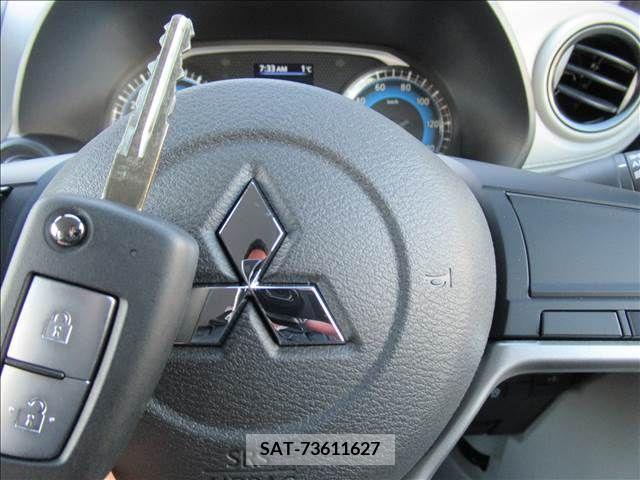 Mitsubishi EK WAGON 2022-09 300893-8