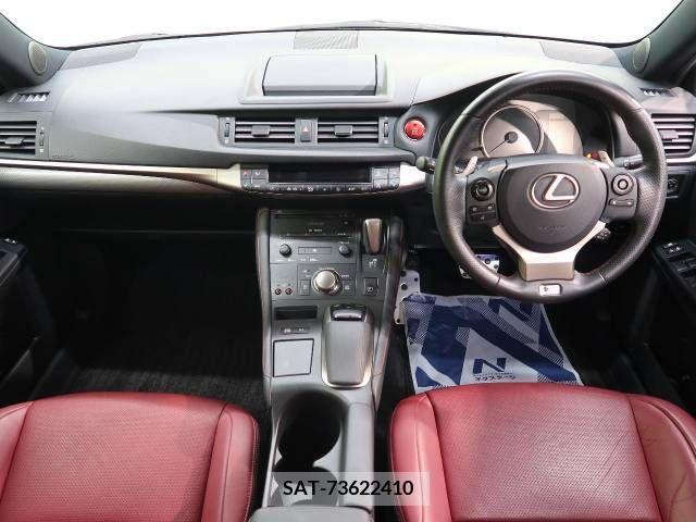 Lexus CT 2014-06 387890-1