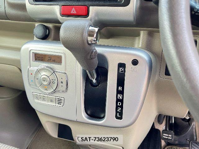Suzuki EVERY WAGON 2016-07 232475-19