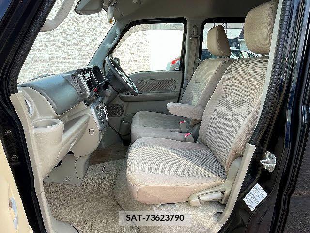 Suzuki EVERY WAGON 2016-07 232475-18
