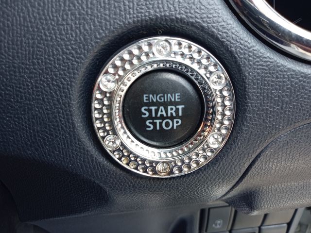 Nissan ROOX 2012-06 6264-24