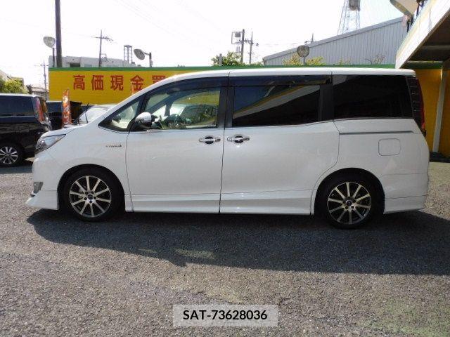 Toyota ESQUIRE 2019-05 234677-18