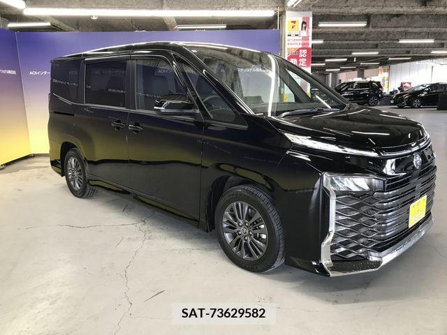 Toyota VOXY 2023-07 212832-3