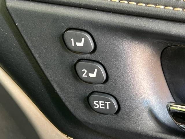 Toyota HARRIER HYBRID 2015-08 194874-7