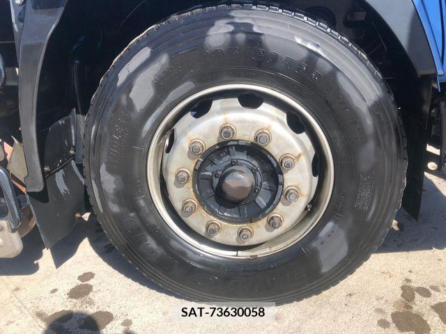 Isuzu GIGA 2018-02 302518-9
