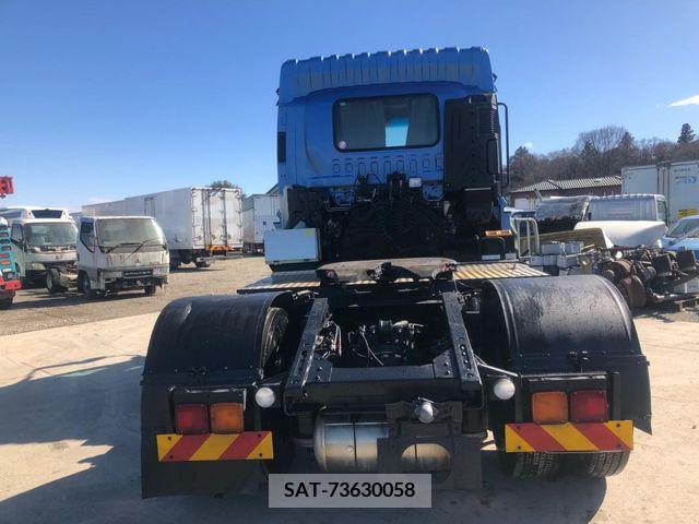 Isuzu GIGA 2018-02 302518-3