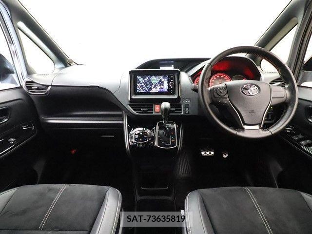Toyota NOAH 2016-07 236917-2