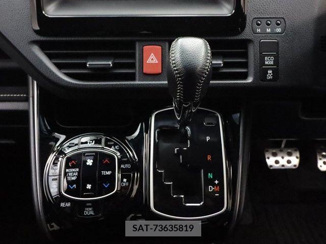 Toyota NOAH 2016-07 236917-13