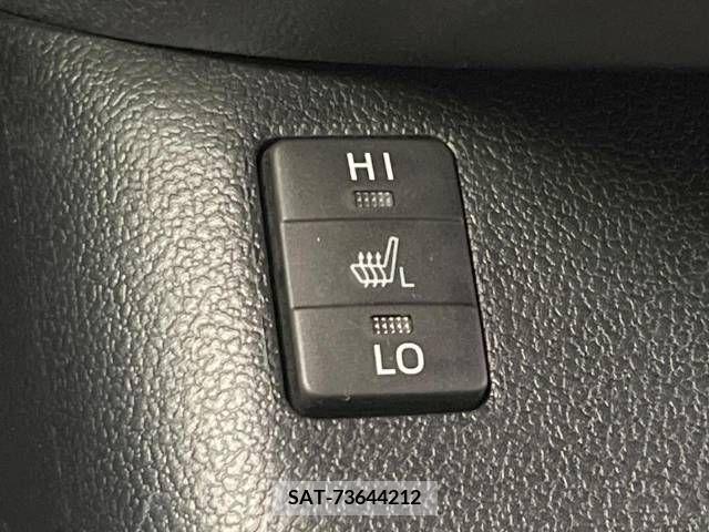Toyota PRIUS PHV 2017-06 283548-7