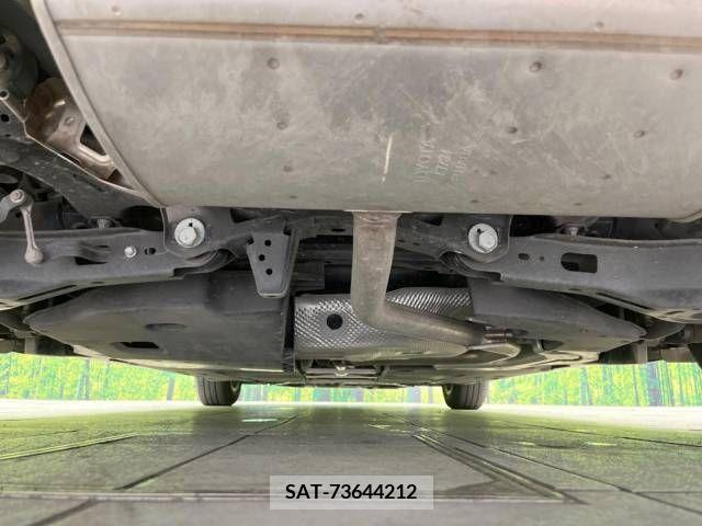 Toyota PRIUS PHV 2017-06 283548-19