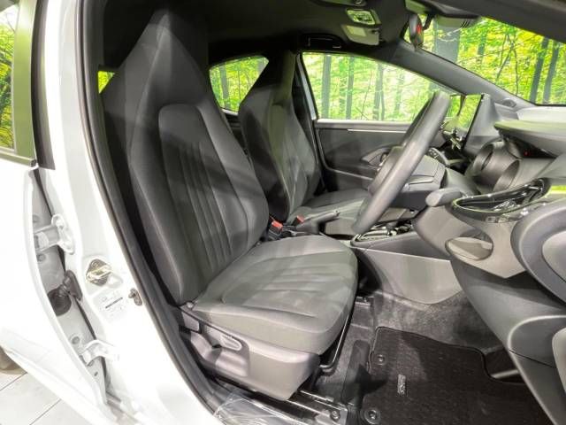 Toyota YARIS 2022-11 191075-8