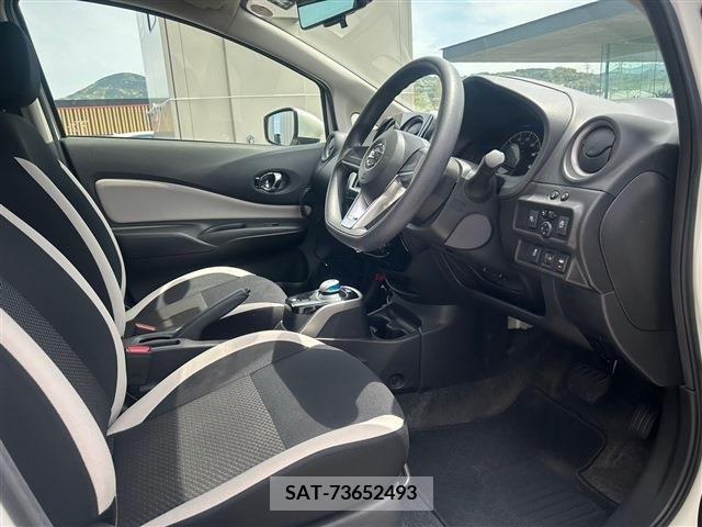Nissan NOTE 2019-02 279891-6