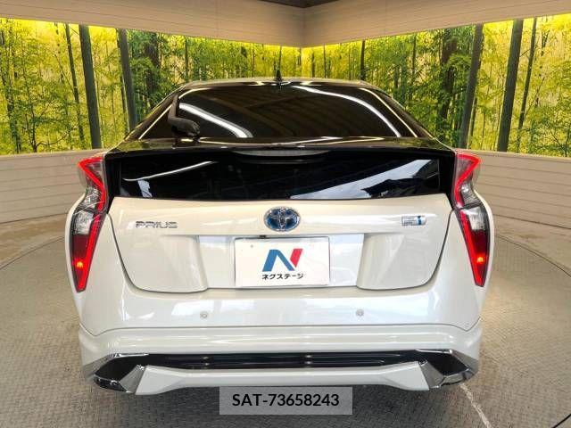 Toyota PRIUS 2017-03 243039-18