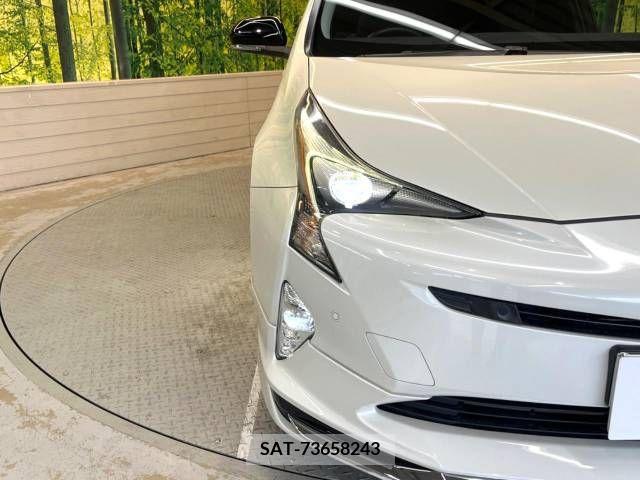 Toyota PRIUS 2017-03 243039-14
