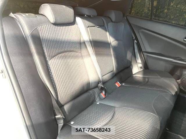 Toyota PRIUS 2017-03 243039-11