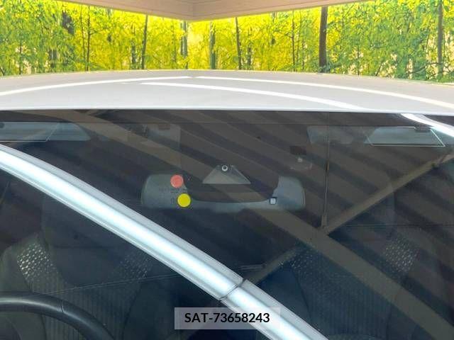 Toyota PRIUS 2017-03 243039-6