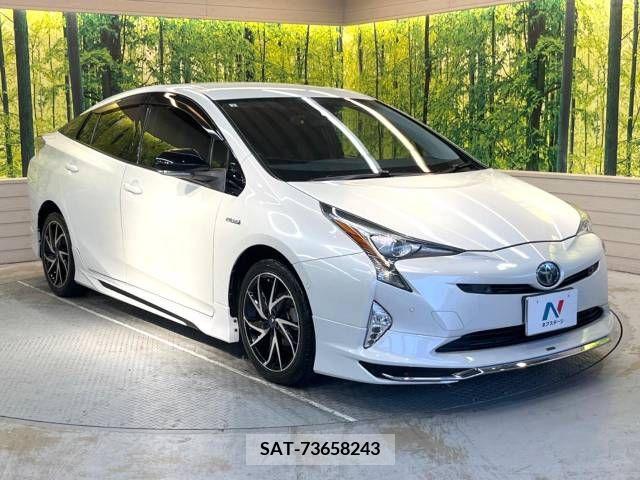 Toyota PRIUS 2017-03 243039-16