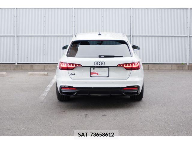 Audi A4 2023-03 261032-3