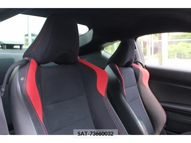 Toyota 86 2013-12 331156-12