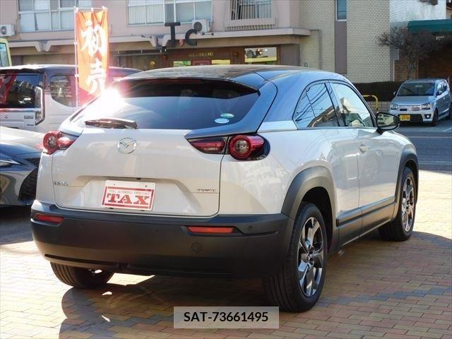 Mazda MX-30 2020-11 212408-2