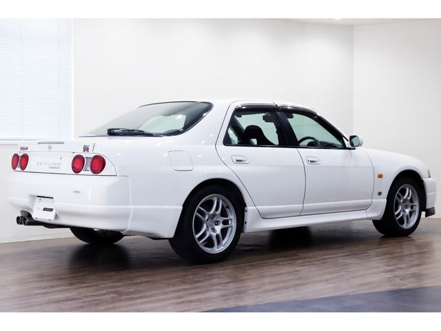 Nissan SKYLINE GT-R 1998-08 196258-6