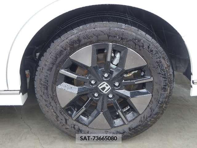 Honda e 2022-06 375624-12
