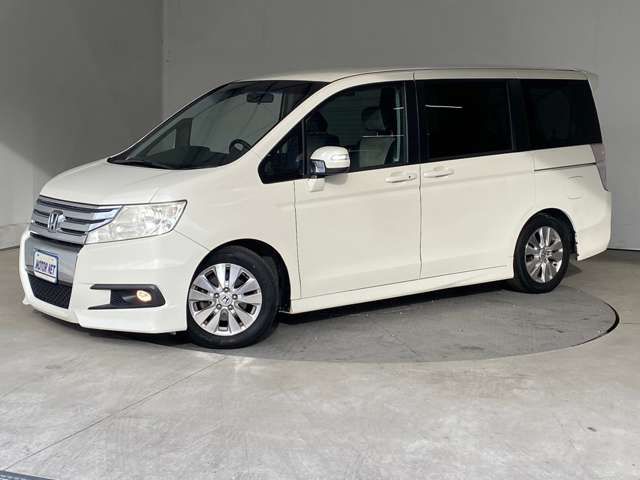 Honda e 2010-06 187658-4