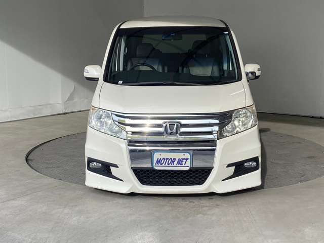 Honda e 2010-06 187658-6