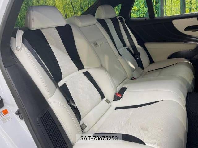 Lexus LS 2017-11 304740-7