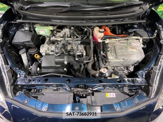 Toyota AQUA 2018-11 213025-18
