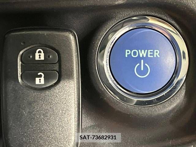 Toyota AQUA 2018-11 213025-7