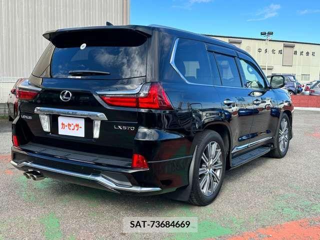 Lexus LX 2016-03 247892-6