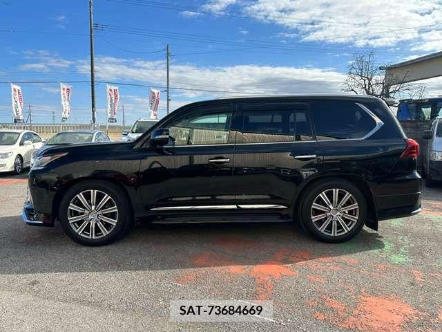 Lexus LX 2016-03 247892-3
