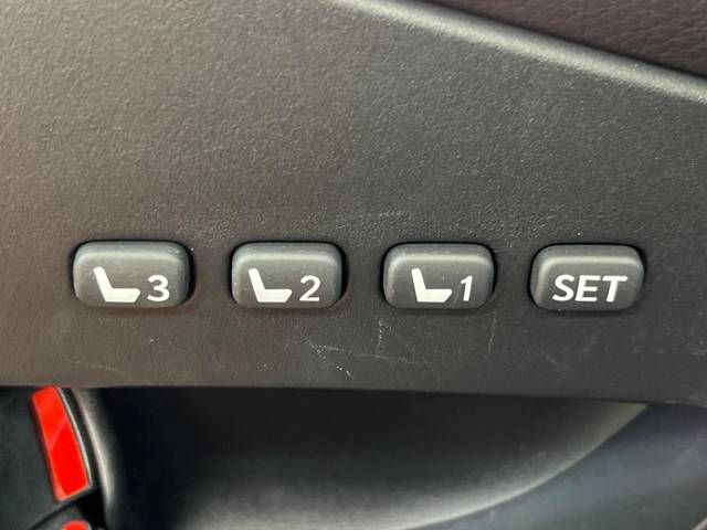 Lexus RX 2013-01 10916-6