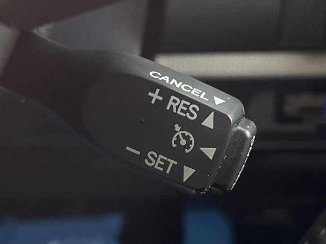 Toyota NOAH 2019-02 184496-5