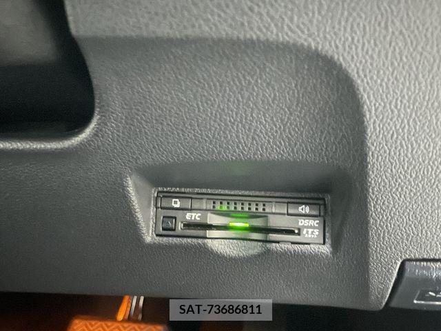 Toyota PRIUS 2016-06 347952-19